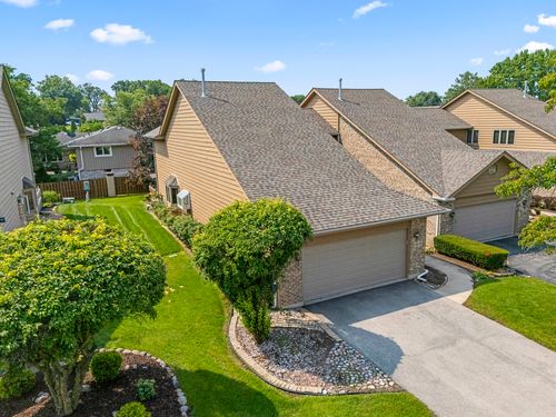 9029 Del Prado Dr, Palos Hills, IL, 60465-1092 | Card Image