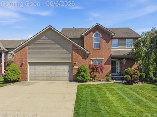 23537 Crescent Ridge Dr, New Boston, MI, 48164-7824 | Card Image