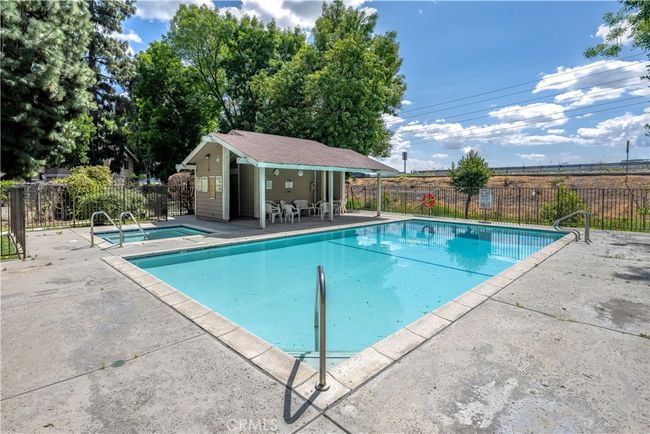 UNIT-19 - 11350 Foothill Blvd, Condo with 2 bedrooms, 2 bathrooms and 2 parking in Sylmar CA | Image 13