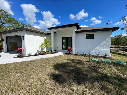 829 Gillian Ave, LEHIGH ACRES, FL, 33974-2683 | Card Image