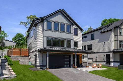 11 Mary Kenney Way, Medford, MA, 02155-2076 | Card Image