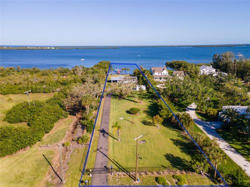 2101 27th Avenue Blvd W, PALMETTO, FL, 34221-5901 | Card Image