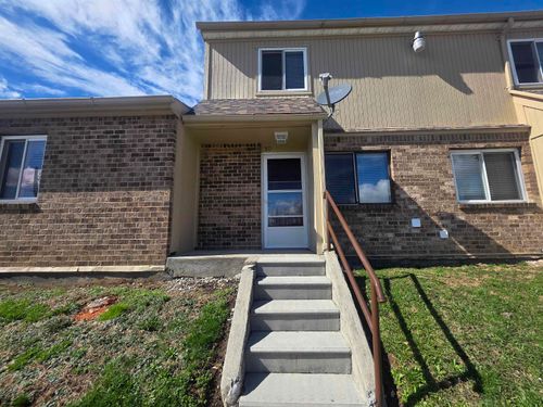 10-26 Pineview Dr, Reedsville, WV, 26547-1140 | Card Image