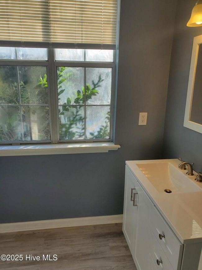 APT-304C - 4220 Wilshire Blvd, Condo with 1 bedrooms, 1 bathrooms and 1 parking in Wilmington NC | Image 10