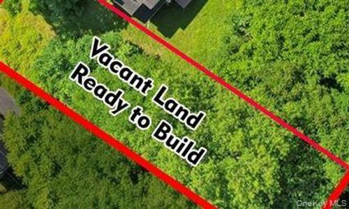 21 1/2 Nevins St, Ellenville, NY, 12428-2618 | Card Image