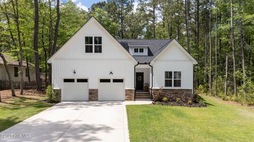 780 Riverbirch Dr, Vass, NC, 28394-9556 | Card Image