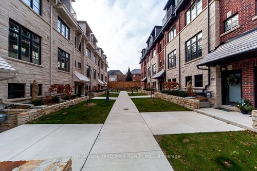 69-40 Lunar Cres, Mississauga, ON, L5M2R4 | Card Image