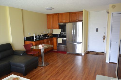 apt-509-909 Ala Lilikoi St, Honolulu, HI, 96818-2438 | Card Image