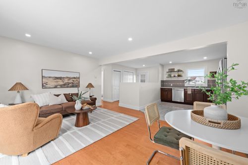 790 Old Sackville Rd, Lower Sackville, NS, B4E1R1 | Card Image