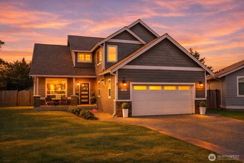 1460 Sunnybrook Ln, Bellingham, WA, 98226-8693 | Card Image