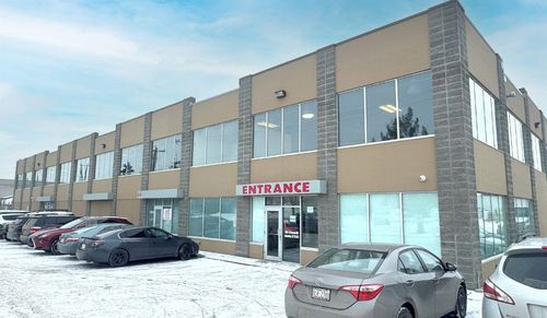 14715 131 Ave Nw, Edmonton, AB, T5L4L8 | Card Image