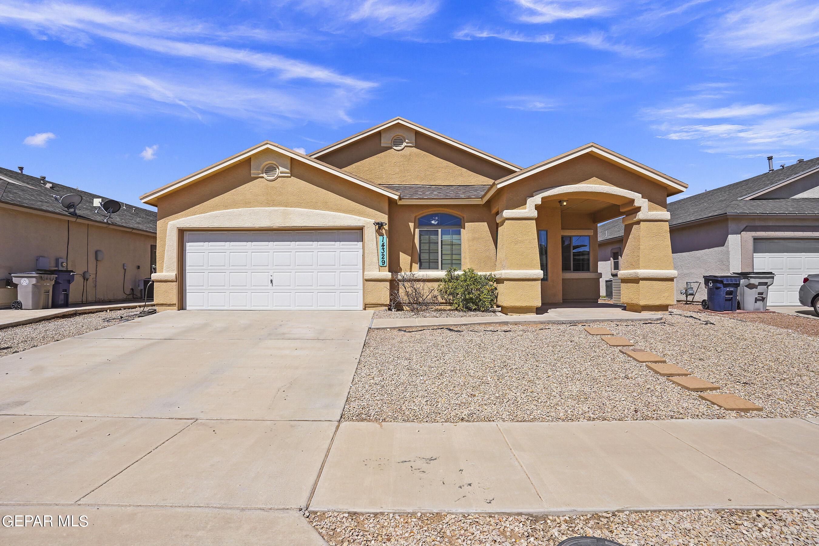 Navajo Point Dr, El Paso, TX 79938