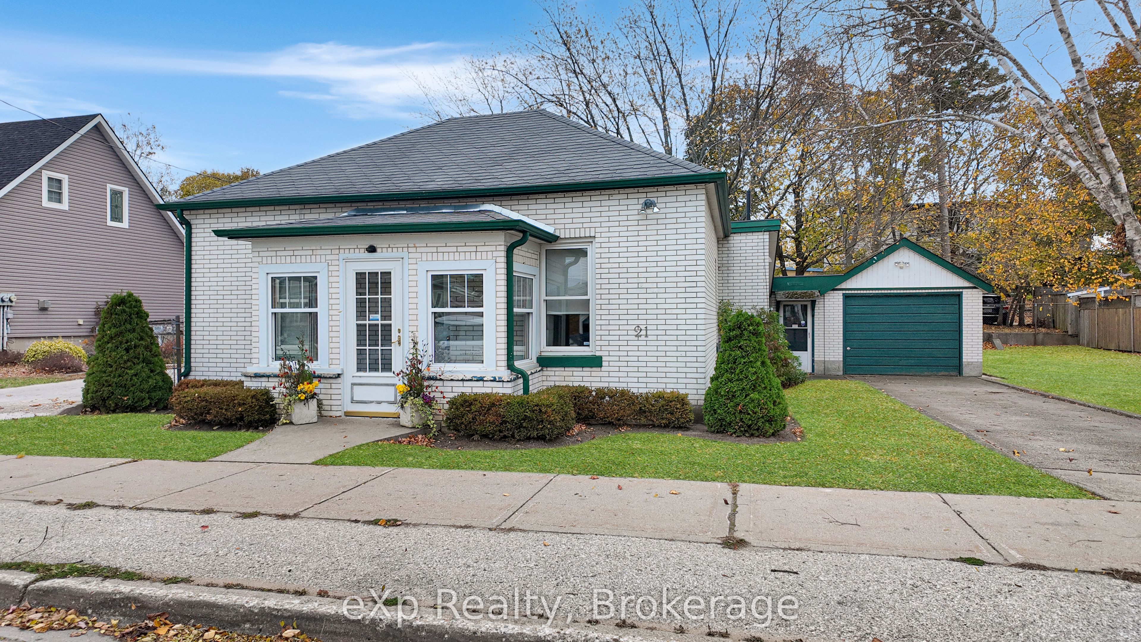 Commercial Sale in Saugeen Shores