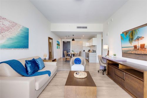 n307-777 N Ocean Dr, Hollywood, FL, 33019-1206 | Card Image