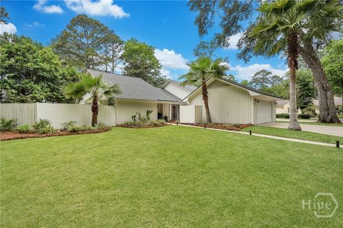 10 Henry Clay Ct, Savannah, GA, 31411-1519 | Card Image