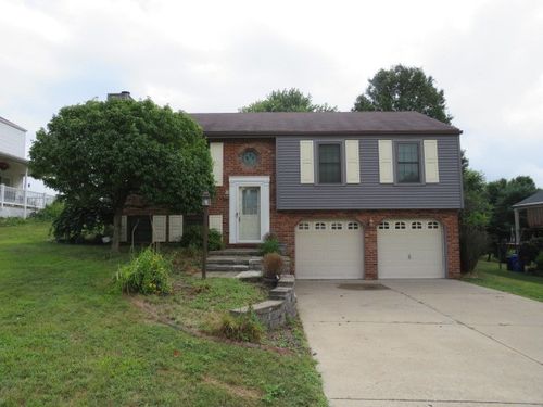 61 Forest Glen Dr, Imperial, PA, 15126-9621 | Card Image
