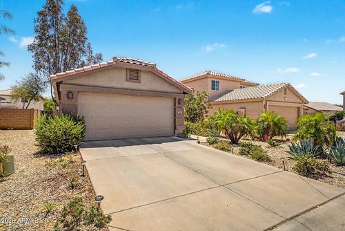 985 E Stardust Way, San Tan Valley, AZ, 85143-4976 | Card Image