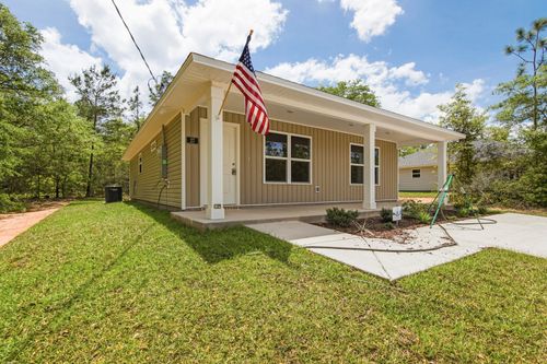 27 Pansy Ln, DeFuniak Springs, FL, 32433-6855 | Card Image