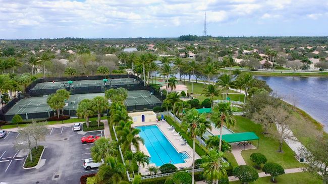 8165 Laborie Lane, House other with 3 bedrooms, 3 bathrooms and null parking in Wellington FL | Image 26