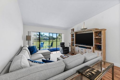 1722-5120 Golfview Ct, Delray Beach, FL, 33484-8362 | Card Image
