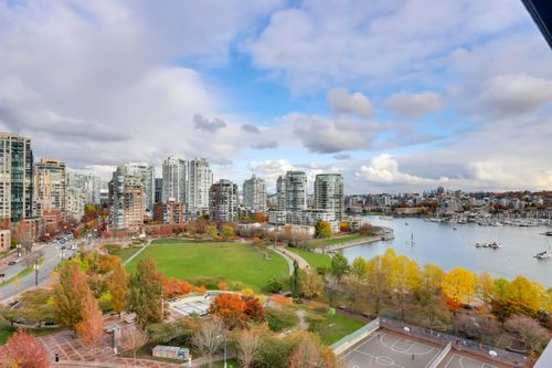 220x-1483 Homer St, Vancouver, BC, V6Z3C7 | Card Image