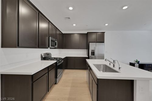 1526 Eva Crossing Pl, Henderson, NV, 89002-9807 | Card Image