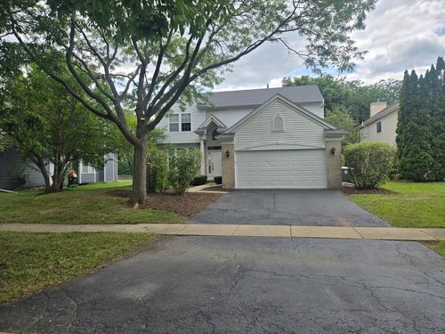 217 Lexington Ct, Grayslake, IL, 60030-3701 | Card Image