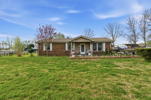 1923 Blue Bird Dr, Pleasant View, TN, 37146-8058 | Card Image