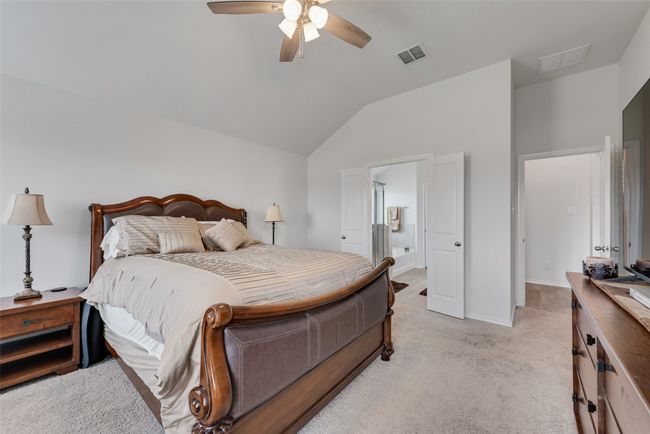 210 High Point Way, House other with 4 bedrooms, 2 bathrooms and null parking in Justin TX | Image 16