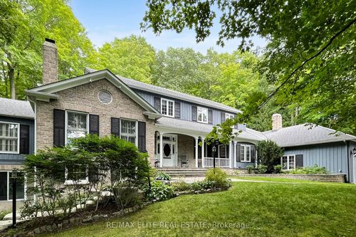 18 Blue Ridge Trail, Stouffville, ON, L4A2L4 | Card Image