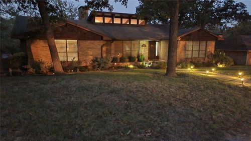 600 Ambassador St, Denison, TX, 75020-4108 | Card Image