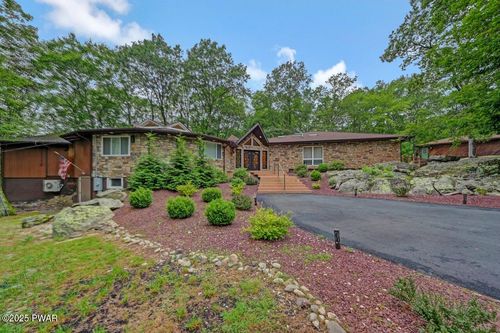 116 Broadmoor Dr, Hawley, PA, 18428 | Card Image