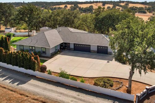 14500 Woodland Hills Drive, Red Bluff, CA, 96080 | Card Image