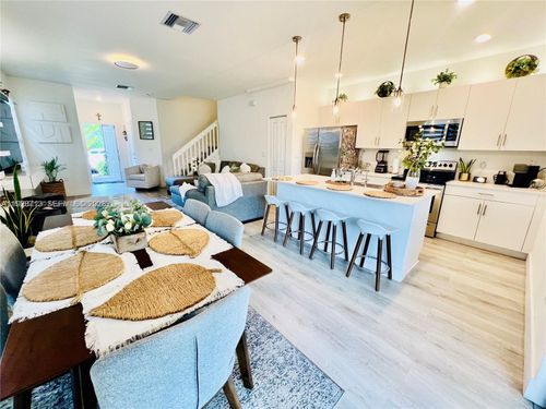 0-25532 Sw 108th Ave, Homestead, FL, 33032-6352 | Card Image