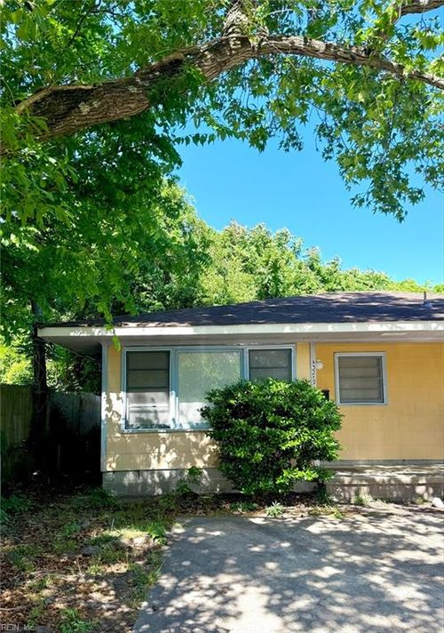 a-3219 Brest Ave, Norfolk, VA, 23509-1939 | Card Image