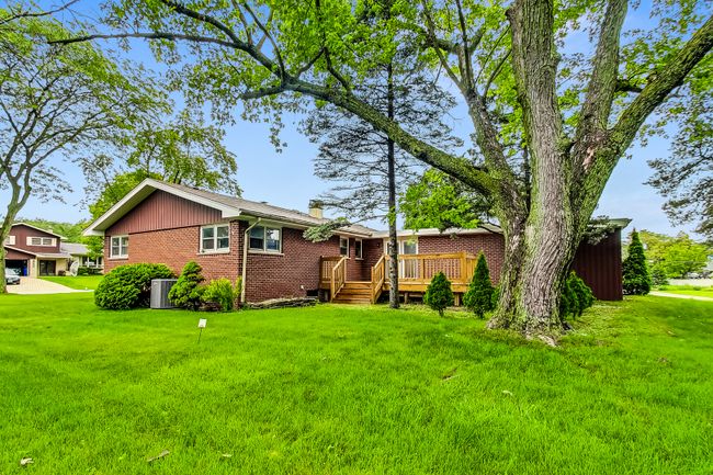 1606 Paula Ave, House other with 3 bedrooms, 2 bathrooms and 2 parking in Wheaton IL | Image 37