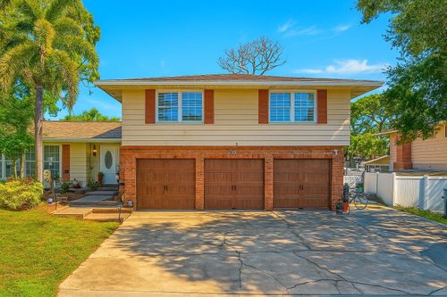 14176 86th Ave, SEMINOLE, FL, 33776-2844 | Card Image