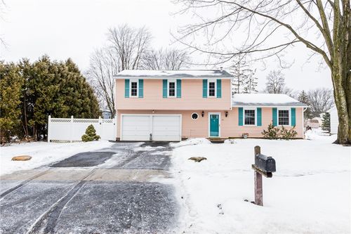 52 Elmford Road, Gates, NY, 14606 | Card Image