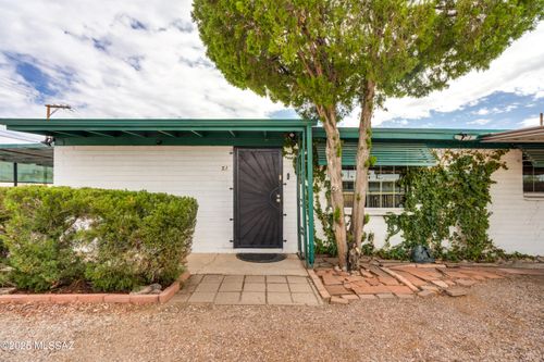 519 W Limberlost Dr, Tucson, AZ, 85705-1670 | Card Image