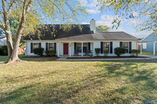 2519 Wynterhall Rd Se, Huntsville, AL, 35803-2903 | Card Image