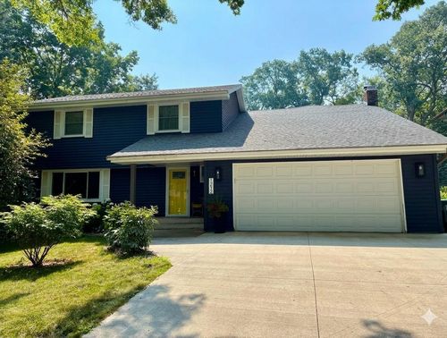 1212 Balsam Trl E, Eagan, MN, 55123-1706 | Card Image