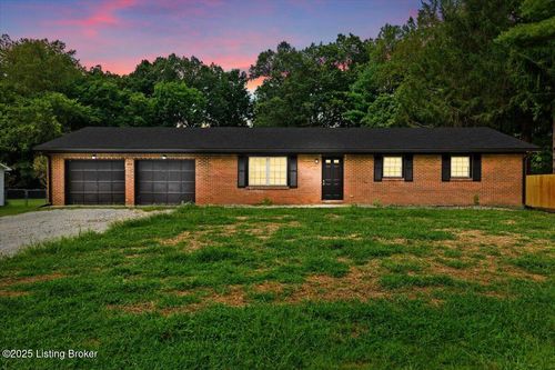 925 Lincoln Dr, Elizabethtown, KY, 42701-7730 | Card Image