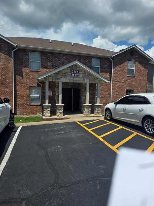 24-4-2958 Vineyards Parkway, Branson, MO, 65616 | Card Image