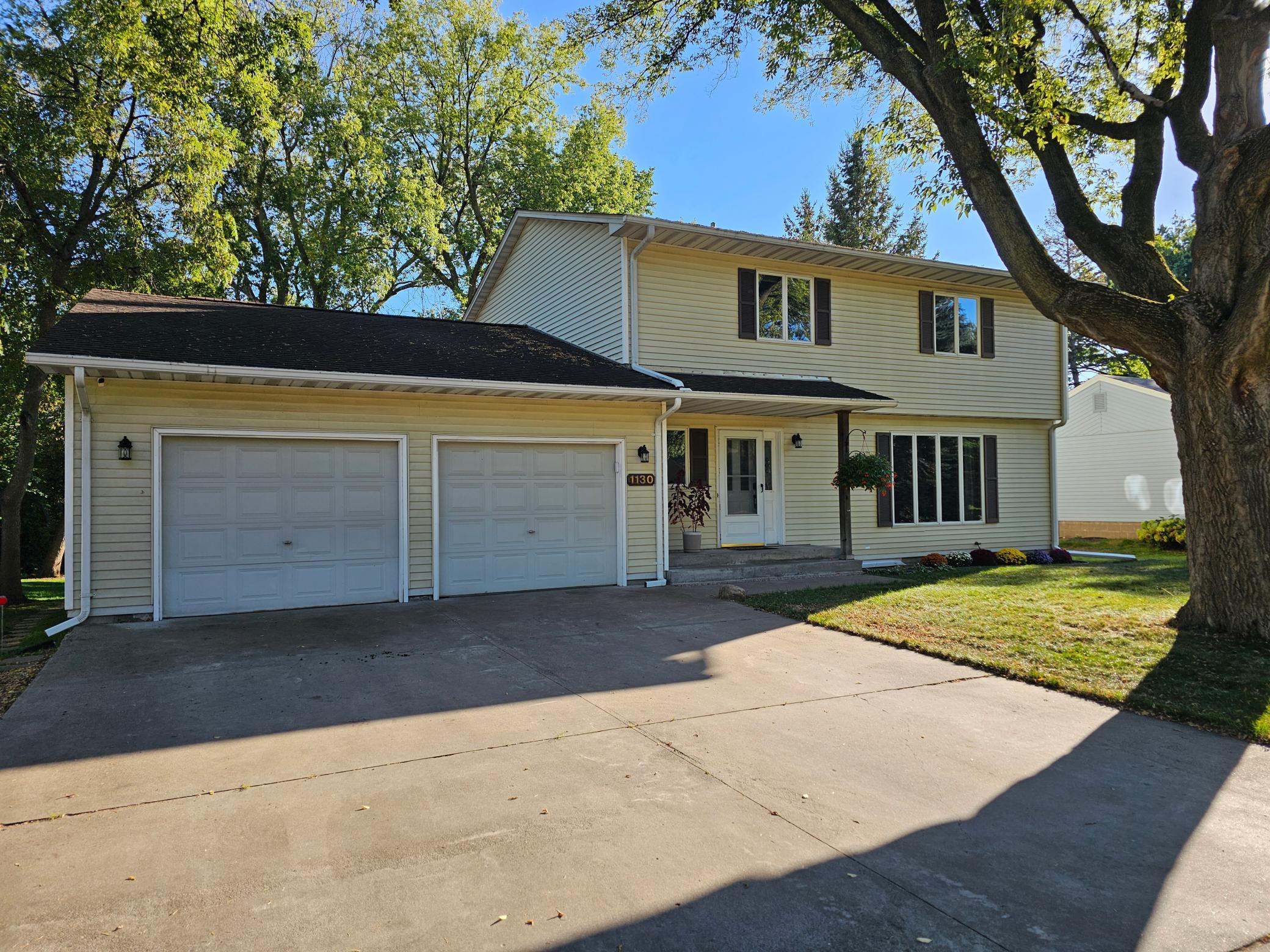 Ryan Ave, Saint Paul, MN 55113