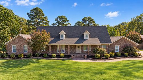 203 Pinehill Rd, Lonoke, AR, 72086-8700 | Card Image