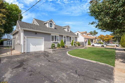 55 Barbara Dr, East Meadow, NY, 11554-1109 | Card Image