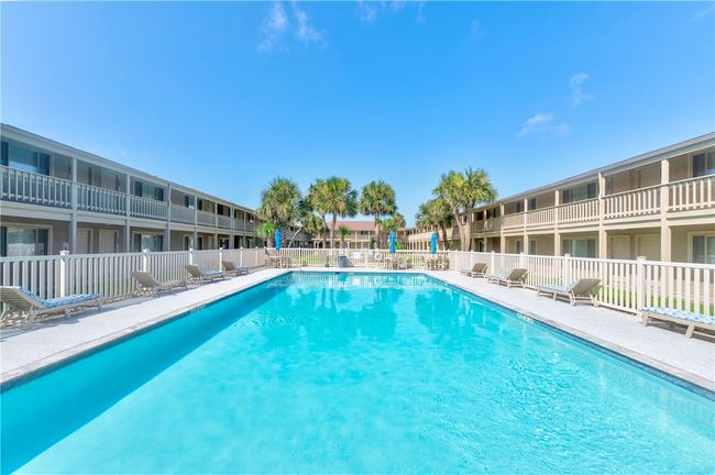 Pool | Image 20