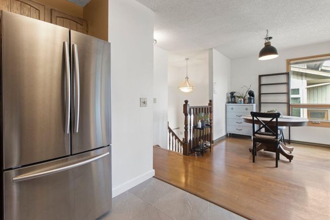 64 Cedarbrook Way Sw, Home with 4 bedrooms, 3 bathrooms and 2 parking in Calgary AB | Image 9