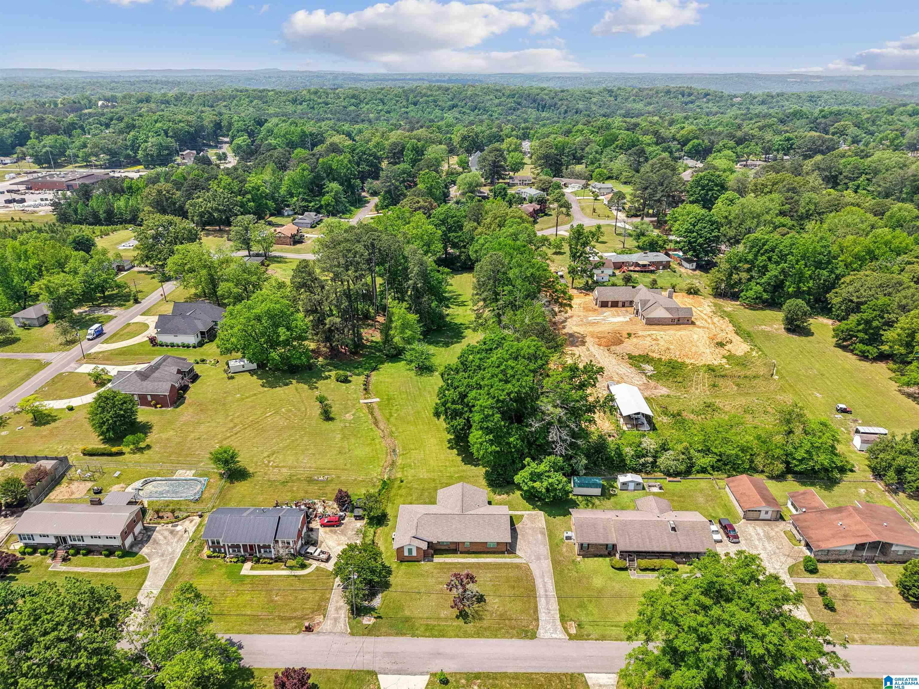 Residential in GARDENDALE 4
