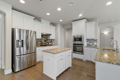 9936 Haversham Dr, Fort Worth, TX, 76131-1155 | Card Image